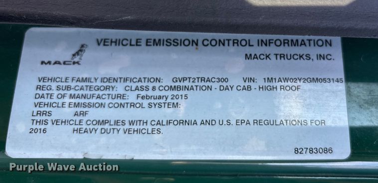 image for item FG1021 2016 Mack CXU613 semi truck