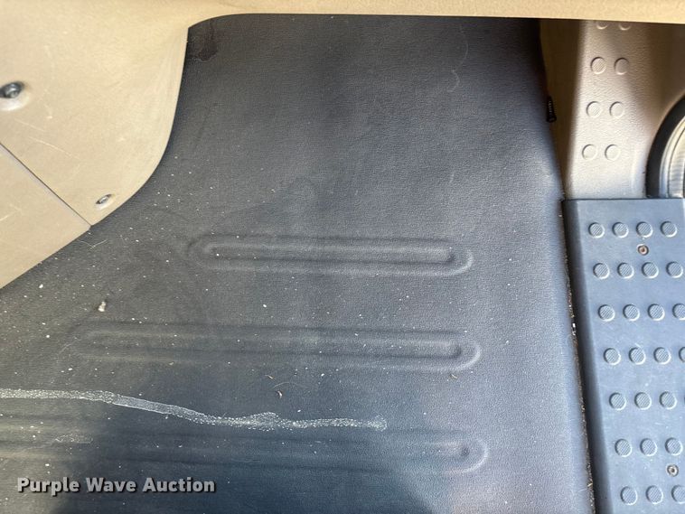 image for item FG1022 2017 Freightliner Cascadia 125 semi truck