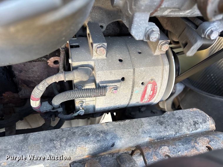 image for item FG1022 2017 Freightliner Cascadia 125 semi truck