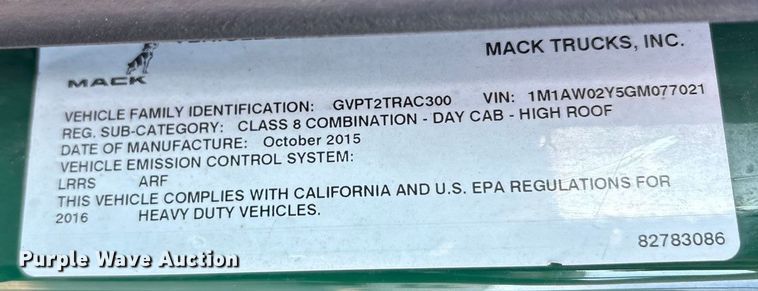 image for item FG1023 2016 Mack CXU613 semi truck