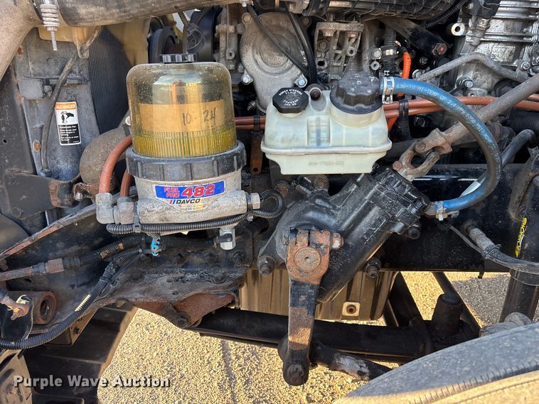 image for item FG1024 2017 Freightliner Cascadia 125 semi truck