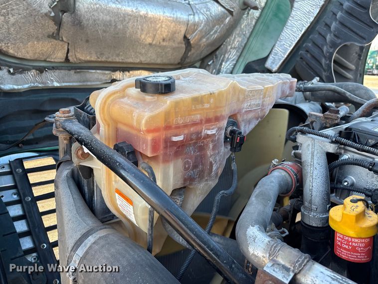 image for item FG1024 2017 Freightliner Cascadia 125 semi truck