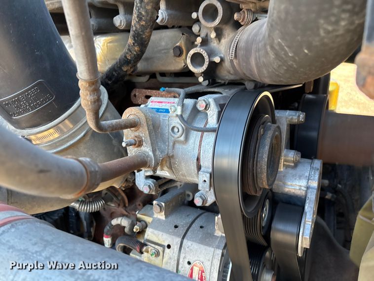 image for item FG1024 2017 Freightliner Cascadia 125 semi truck