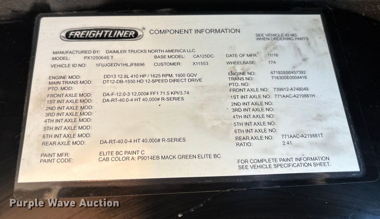 image for item FG1024 2017 Freightliner Cascadia 125 semi truck