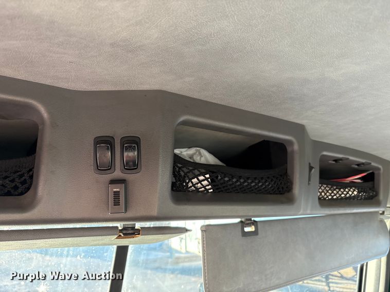 image for item FG1026 2016 Mack CXU semi truck