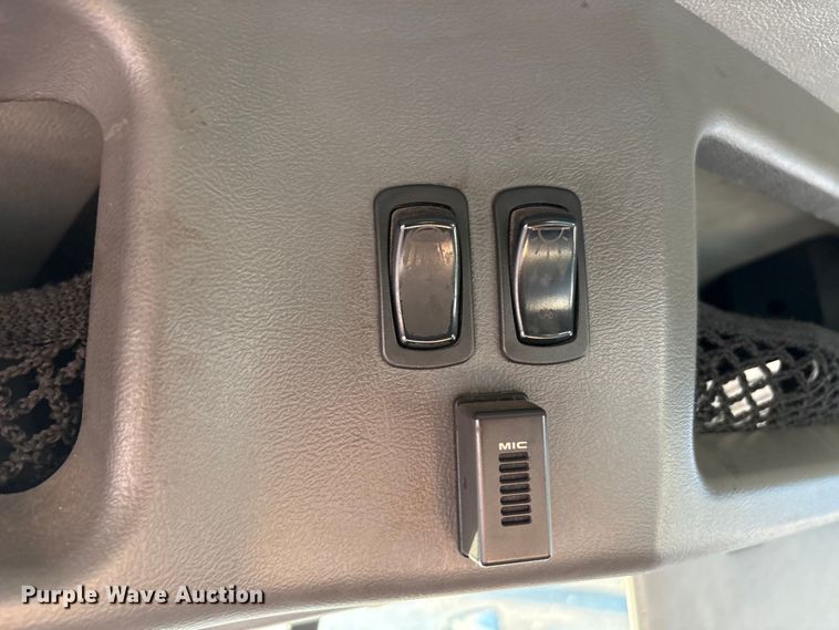 image for item FG1026 2016 Mack CXU semi truck