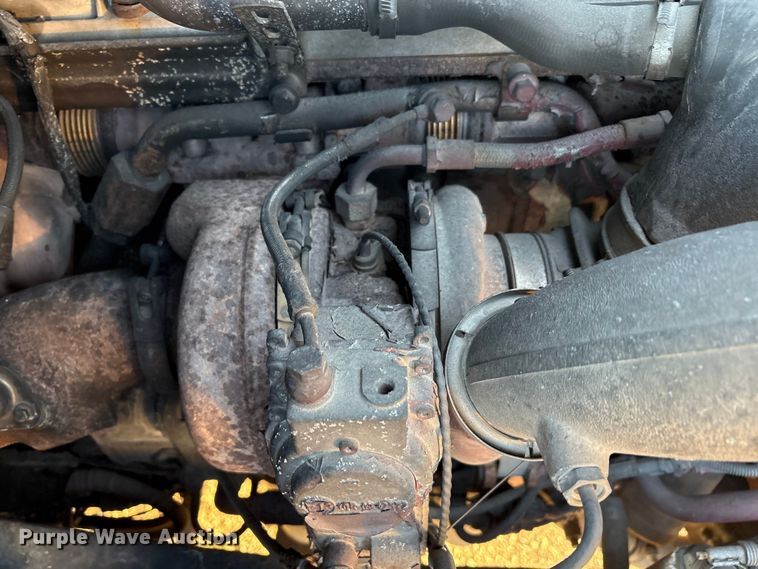 image for item FG1026 2016 Mack CXU semi truck