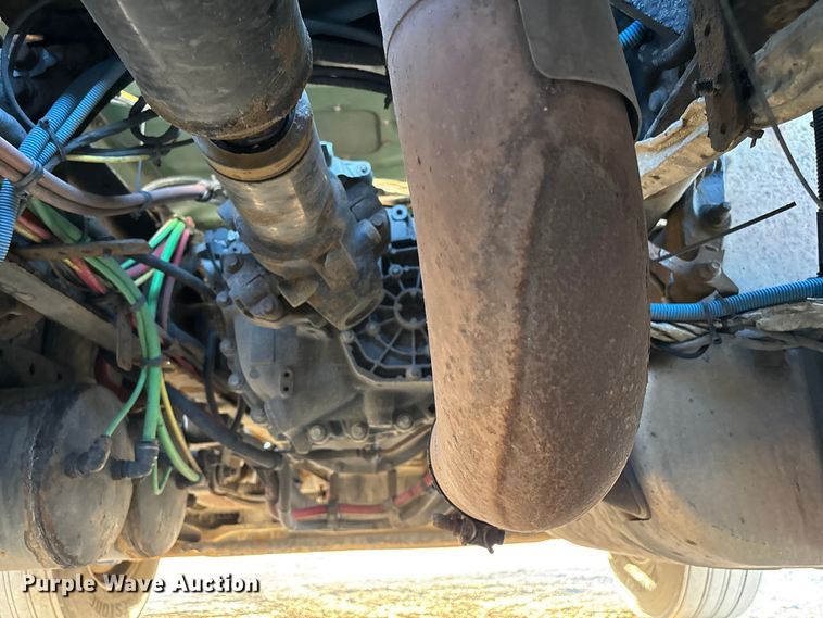 image for item FG1027 2017 Freightliner Cascadia 125 semi truck