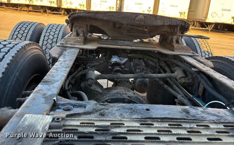 image for item FG1027 2017 Freightliner Cascadia 125 semi truck