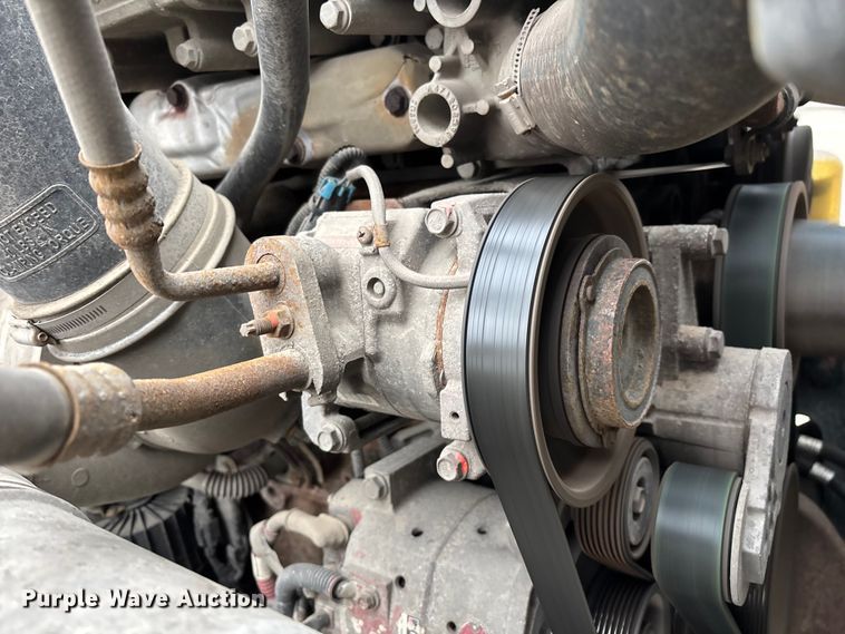 image for item FG1028 2017 Freightliner Cascadia 125 semi truck