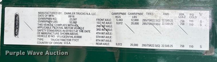 image for item FG1028 2017 Freightliner Cascadia 125 semi truck