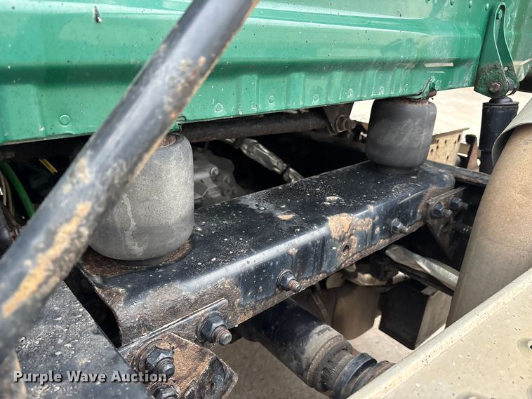 image for item FG1029 2017 Freightliner Cascadia 125 semi truck