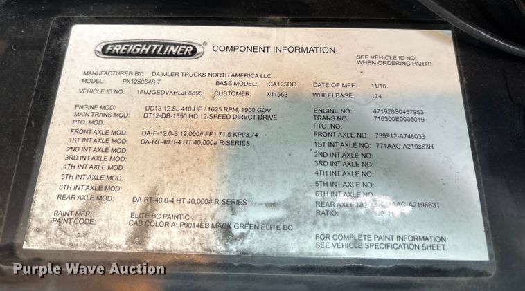 image for item FG1029 2017 Freightliner Cascadia 125 semi truck