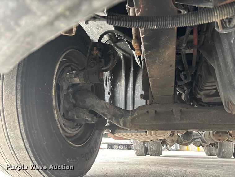 image for item FG1030 2017 Freightliner Cascadia 125 semi truck