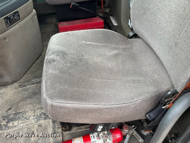 image for item FG1030 2017 Freightliner Cascadia 125 semi truck