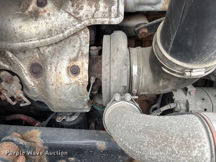 image for item FG1030 2017 Freightliner Cascadia 125 semi truck