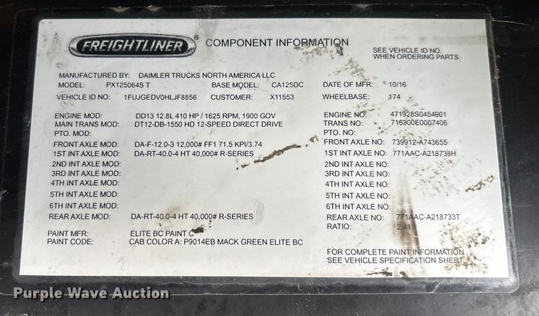 image for item FG1030 2017 Freightliner Cascadia 125 semi truck