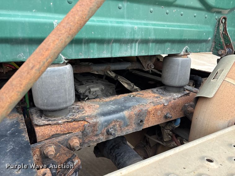 image for item FG1031 2017 Freightliner Cascadia 125 semi truck