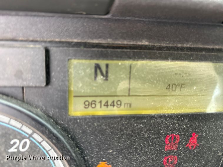 image for item FG1031 2017 Freightliner Cascadia 125 semi truck