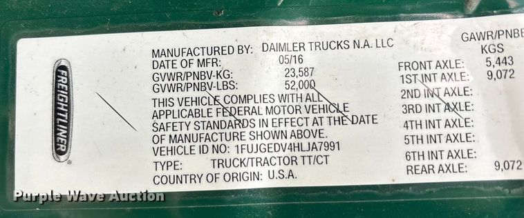 image for item FG1031 2017 Freightliner Cascadia 125 semi truck
