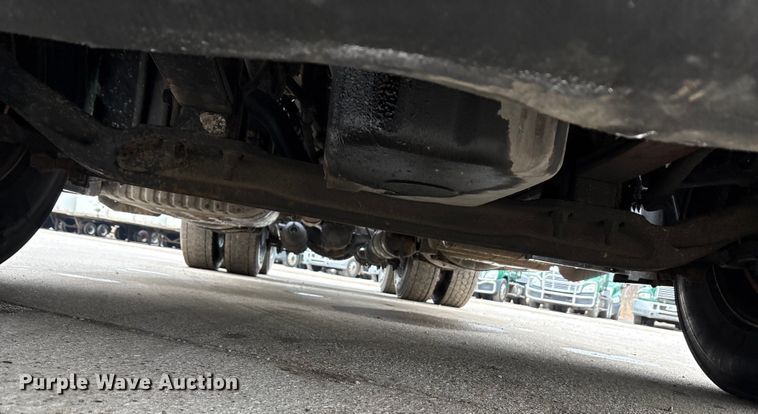 image for item FG1032 2017 Freightliner Cascadia 125 semi truck