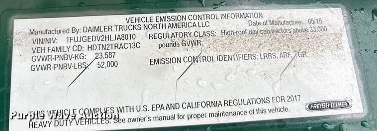 image for item FG1032 2017 Freightliner Cascadia 125 semi truck