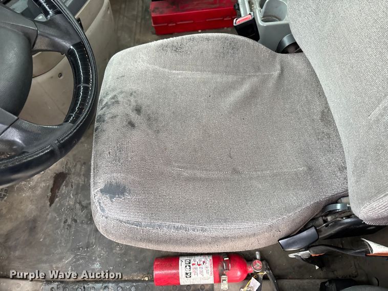 image for item FG1033 2017 Freightliner Cascadia 125 semi truck