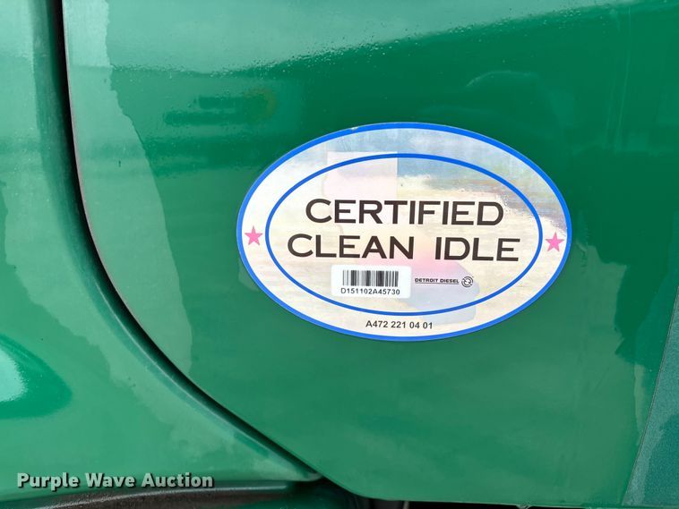 image for item FG1033 2017 Freightliner Cascadia 125 semi truck