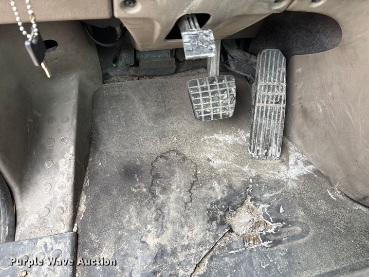 image for item FG1034 2017 Freightliner Cascadia 125 semi truck