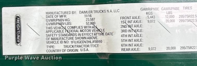 image for item FG1034 2017 Freightliner Cascadia 125 semi truck