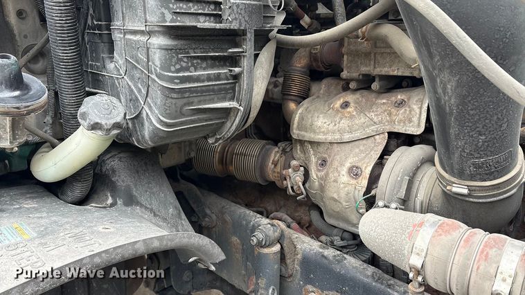 image for item FG1036 2017 Freightliner Cascadia semi truck