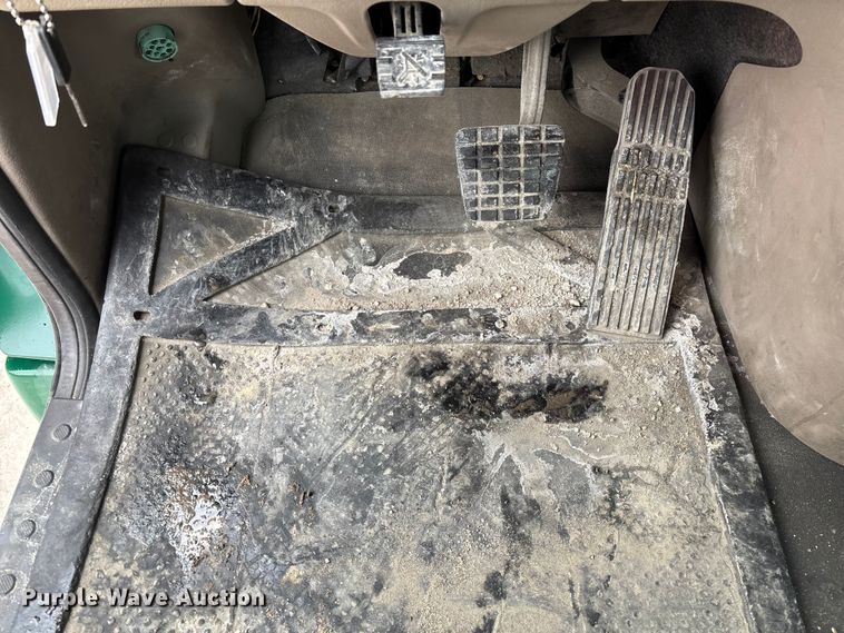 image for item FG1037 2017 Freightliner Cascadia 125 semi truck