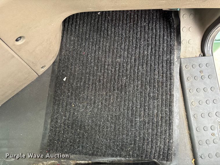 image for item FG1037 2017 Freightliner Cascadia 125 semi truck