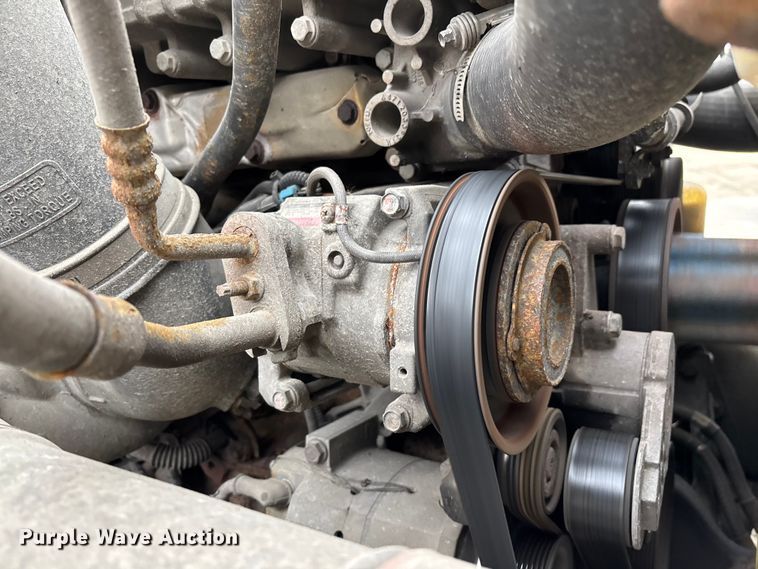 image for item FG1037 2017 Freightliner Cascadia 125 semi truck