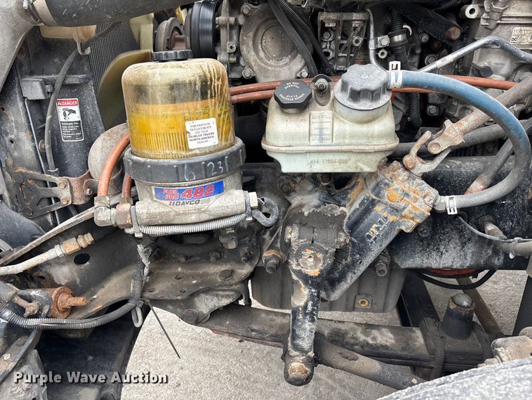 image for item FG1040 2017 Freightliner Cascadia 125 semi truck