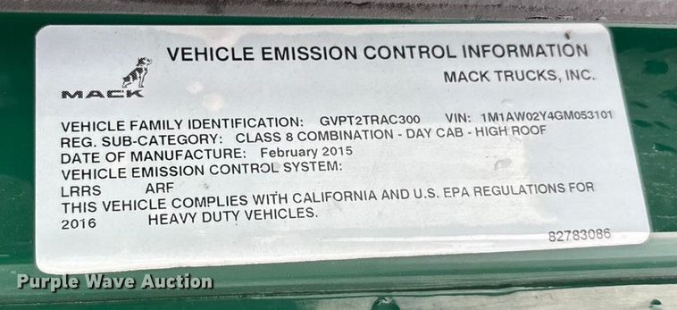 image for item FG1041 2016 Mack CXU613 semi truck