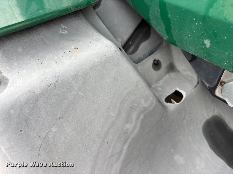 image for item FG1043 2013 Mack CXU613 semi truck