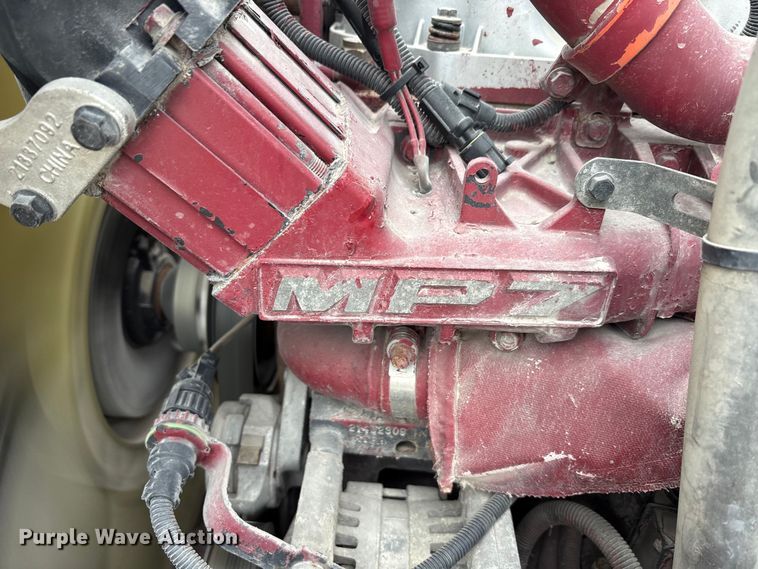 image for item FG1043 2013 Mack CXU613 semi truck