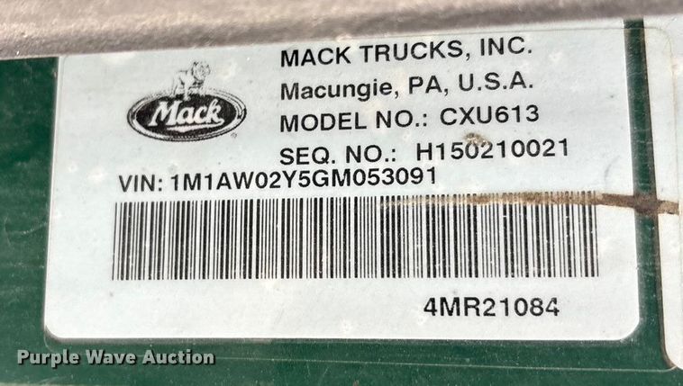 image for item FG1044 2016 Mack CXU613 semi truck