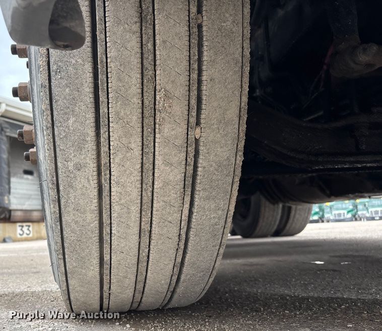 image for item FG1045 2016 Mack CXU613 semi truck