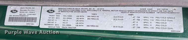 image for item FG1045 2016 Mack CXU613 semi truck