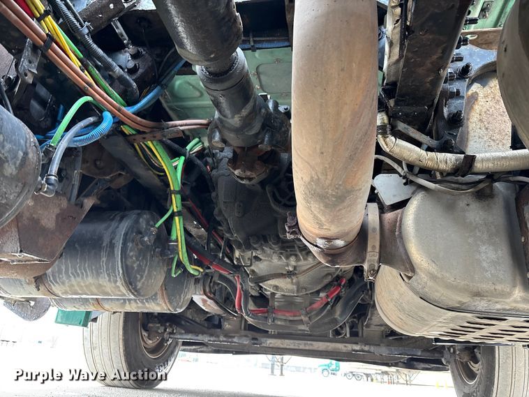 image for item FG1046 2017 Freightliner Cascadia 125 semi truck