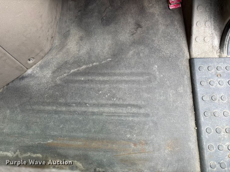 image for item FG1046 2017 Freightliner Cascadia 125 semi truck