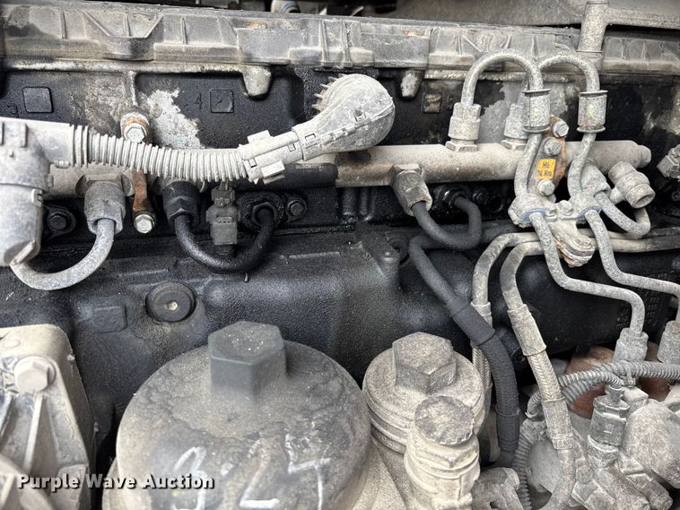 image for item FG1046 2017 Freightliner Cascadia 125 semi truck