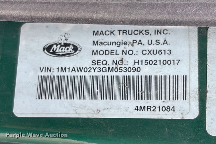 image for item FG1047 2016 Mack CXU613 semi truck