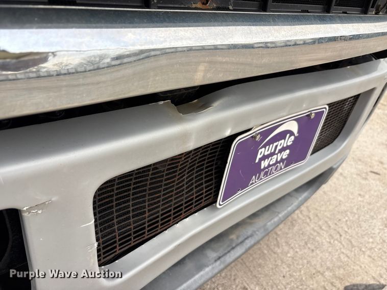 image for item FG1049 2016 Mack CXU613 semi truck