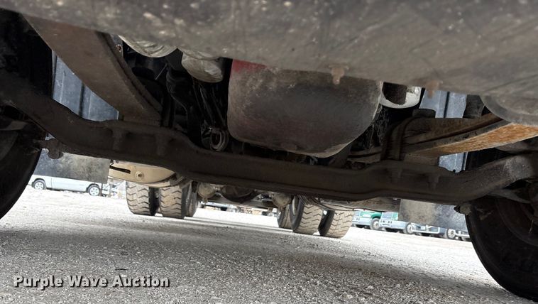 image for item FG1049 2016 Mack CXU613 semi truck