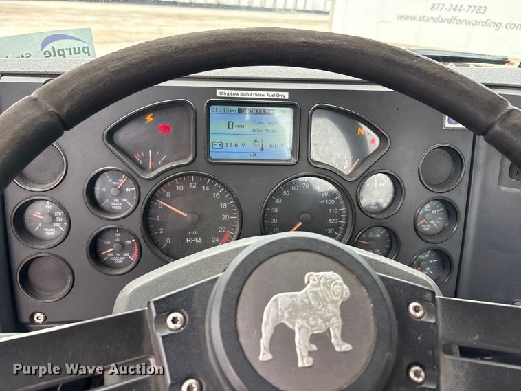 image for item FG1049 2016 Mack CXU613 semi truck