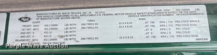 image for item FG1049 2016 Mack CXU613 semi truck