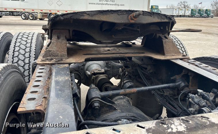 image for item FG1050 2016 Mack CXU613 semi truck